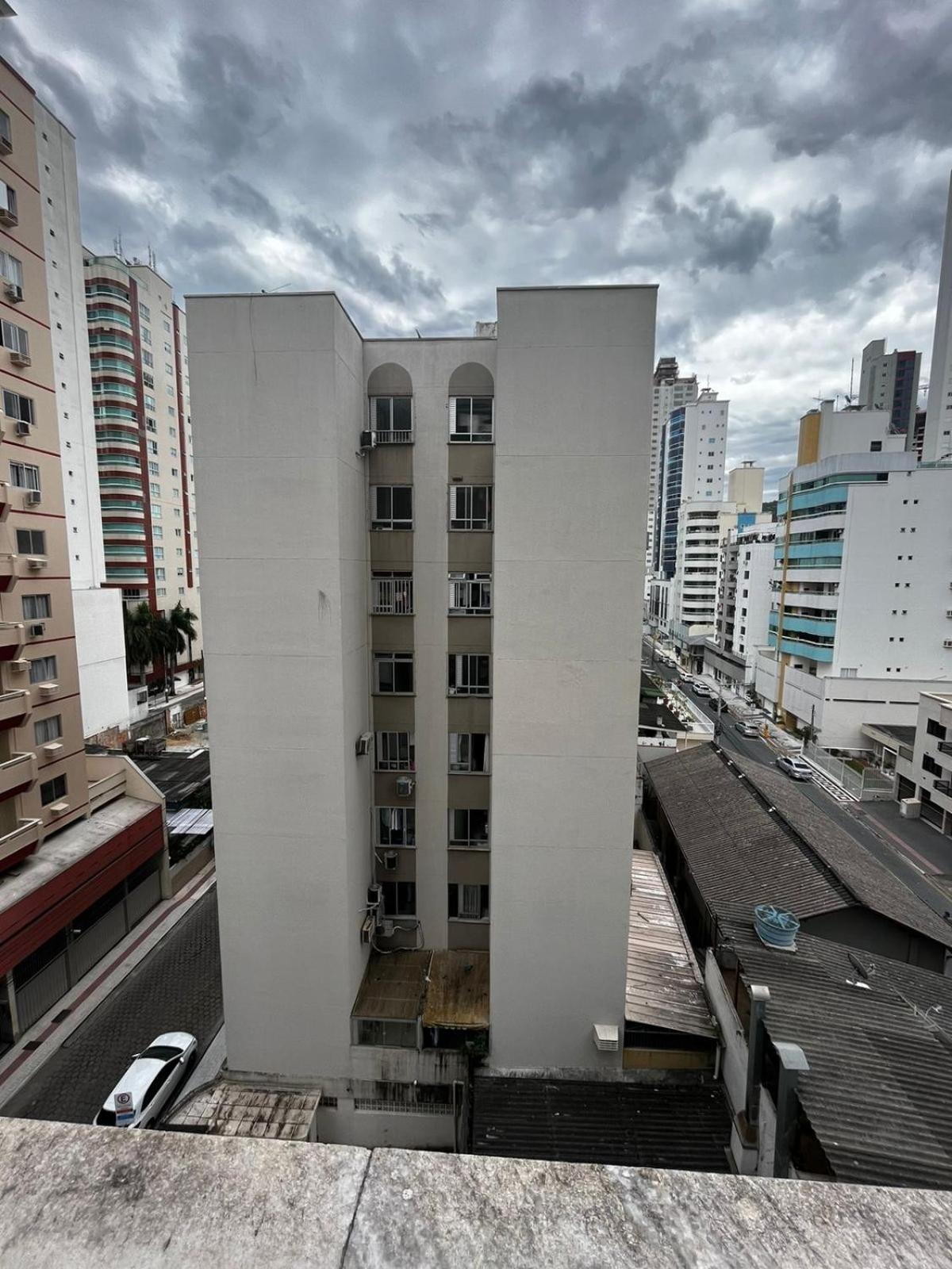 Apartamento Central Proximo Da Praia E Atlantico Shopping Balneario Camboriu Exterior photo
